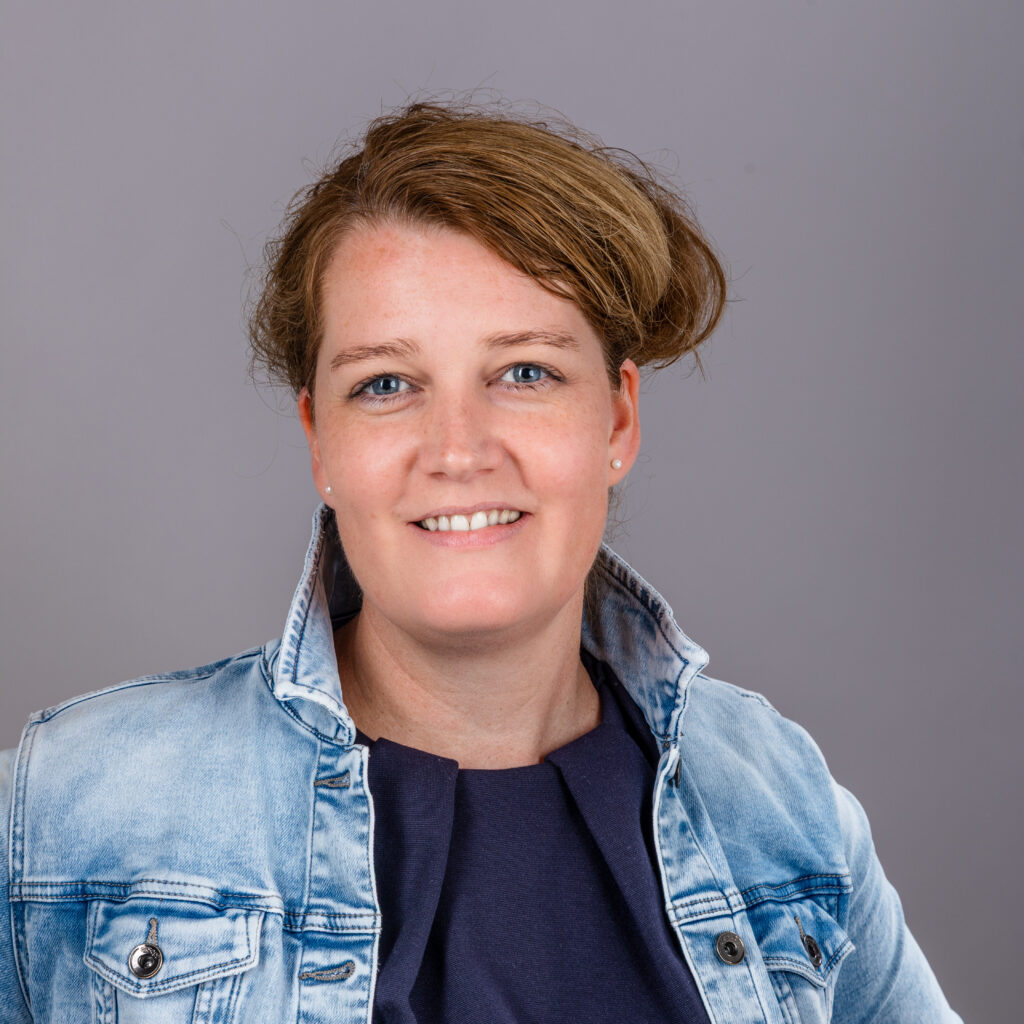Mirjam Kwakenaak
